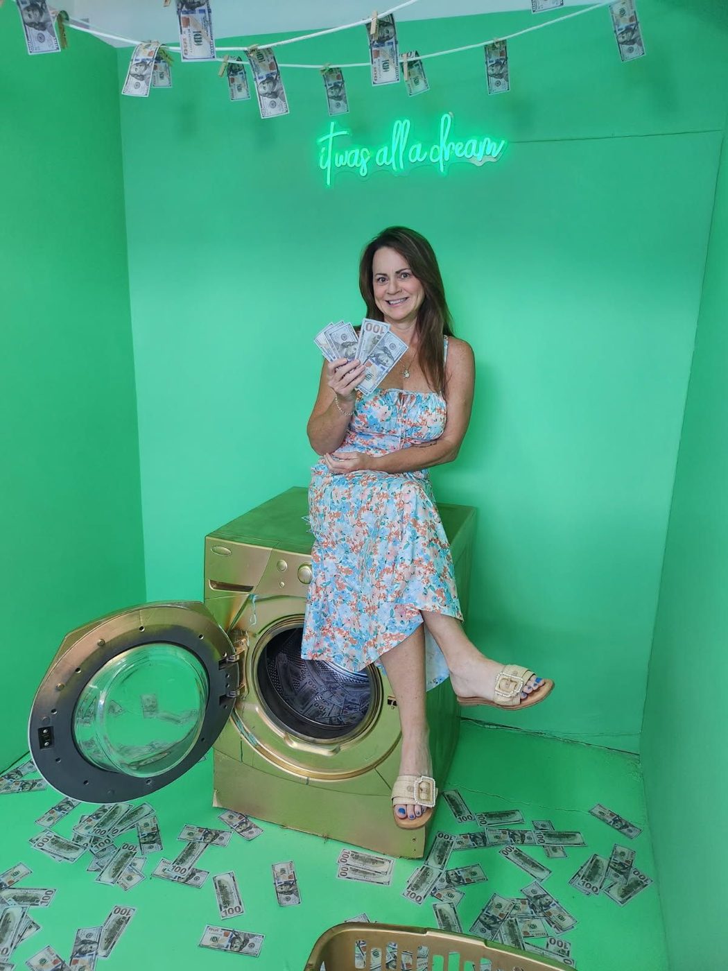 Immersive room featured in the Here Williamsburg story about the selfie museum